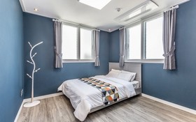 Pohang Molly Holly Pension