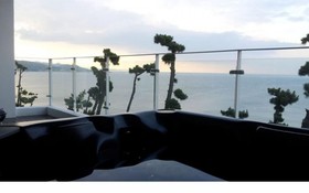 Pohang Nature Pool Villa Pension