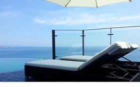 Pohang Nature Pool Villa Pension