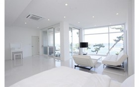 Pohang Nature Pool Villa Pension