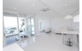 Pohang Nature Pool Villa Pension