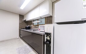 Pohang Ocheon Q Motel