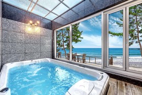 Pohang Playbeach Pool Villa
