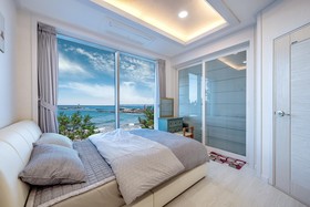 Pohang Playbeach Pool Villa