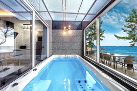 Pohang Playbeach Pool Villa