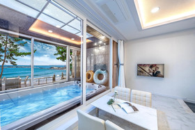 Pohang Playbeach Pool Villa