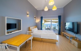 Pohang Red House Ocean Hills Pool Villa
