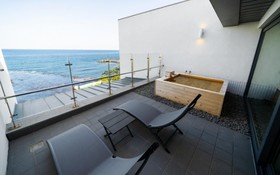 Pohang Red House Ocean Hills Pool Villa