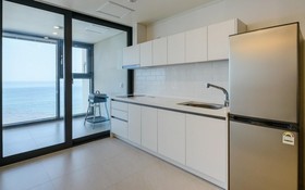 Pohang Red House Ocean Hills Pool Villa