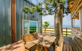 Pohang Sea and Tree Pension