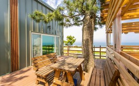 Pohang Sea and Tree Pension