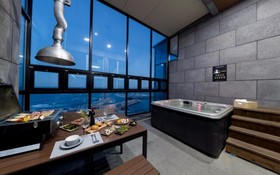Pohang Soyu Garden Pool Villa