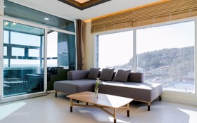 Pohang Soyu Garden Pool Villa