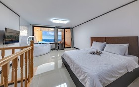 Pohang The East Pool Villa Pension
