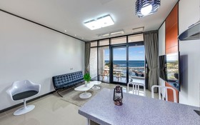 Pohang The East Pool Villa Pension