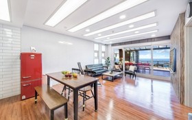 Pohang Uni Pool Villa