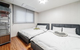 Pohang Uni Pool Villa