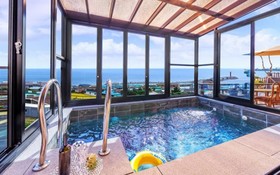 Pohang Uni Pool Villa