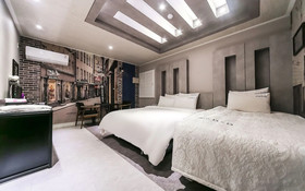 Pohang Yeongildae B and B Hotel