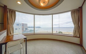 Pohang Yeongildae Hotel Lily