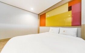 Pohang Yeongildae Hotel Lily