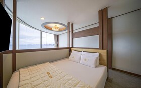 Pohang Yeongildae Hotel Lily