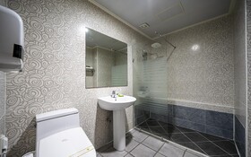 Pohang Yeongildae Hotel Lily