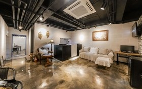 Vallas Hotel & Guest