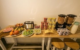 Vallas Hotel & Guest