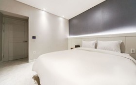 Vallas Hotel & Guest