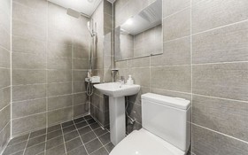 Vallas Hotel & Guest