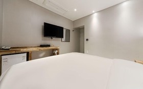 Vallas Hotel & Guest