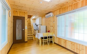 Pyeongchanggang Healing House Pension