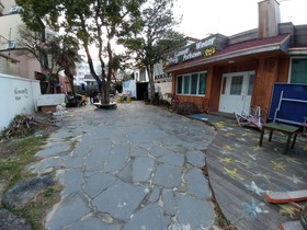 Backpacker's Home