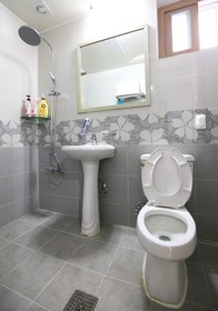 Budapest Inn
