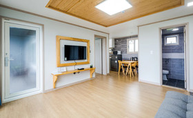 Donnaeko Pension