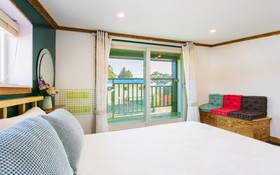 Dudury Pension Seogwipo