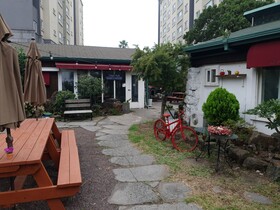 Guesthouse Party Free Pub - Hostel