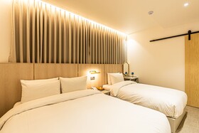 Hotel The Grang Seogwipo