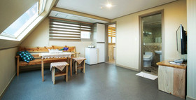 J2 Family Hotel Jeju