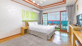 Jeju Badaaehyanggi Pension