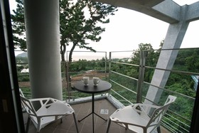 Jeju Bom