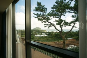 Jeju Bom