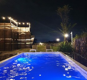Jeju Ghetto Guest House Party