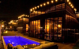 Jeju Ghetto Guest House Party