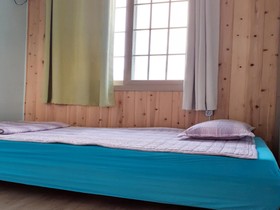 Jeju Gogung Pension-type Guest House