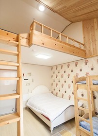 Jeju Gogung Pension-type Guest House