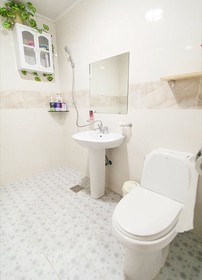 Jeju Gogung Pension-type Guest House