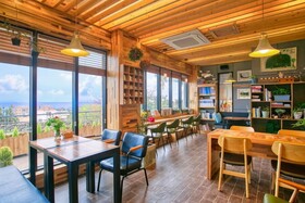 Jeju Ivy Terrace Pension