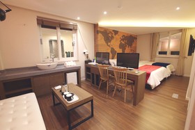 Jeju Lux Hotel